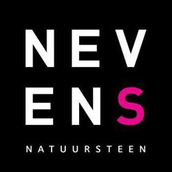 Nevens-Natuursteen