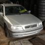 Door een bezoeker 6/03/2016 geüpload - A vendre volvo S40 ,1997 td, 195.000km, grise metalique, bon état, jantes alu, vitre. Elec 4, direcrion assissté , priix dans l'état ou elle se trouve, prix  export 900€