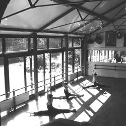 Ecole de Danse B Kher SA