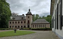 Hof Zevenbergen - Bezinningscentrum, Hof Zevenbergen