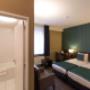 Standard room with twin beds