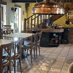 Hôtel Et Taverne De La Brasserie-restaurant Le Fourquet