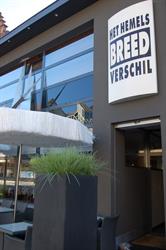 Hemelsbreed Verschil