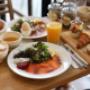 Lunch or brunch with friends around our communal table