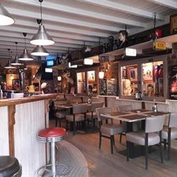 Praat- en eetcafé Memphis