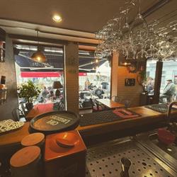 Taverne (La)