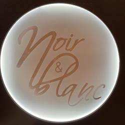 Noir Et Blanc Coiffures