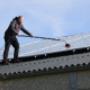 Zonnepanelen wassen