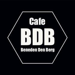 Beneden den Berg