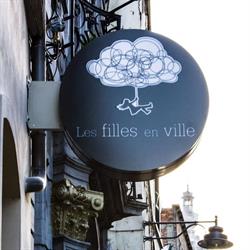 Les Filles en Ville