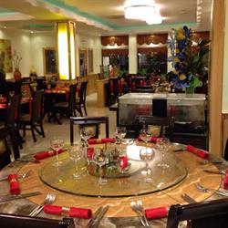 La Table Du Mandarin
