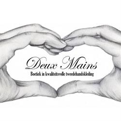 Deux Mains
