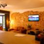View Living Room Bar B INN Lier BW Signature Collection