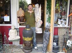 ''t Bouwhuuske' New Age winkel & groothandel.