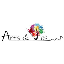 Arts & Vies