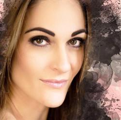Petia Valeva - micropigmentation & nails