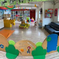Kinderdagverblijf De Zonnevlinder