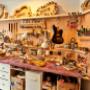 Vitrine Delzona Guitars