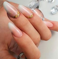 Sophie L. Nail Artist