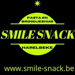 Smile snack