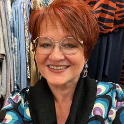J & J Fashion.
