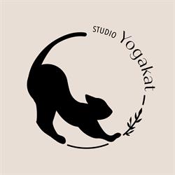 Studio yogakat