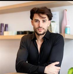MK. Hairsalon & Bar