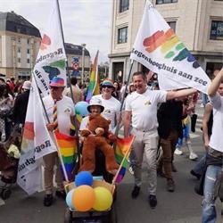 Regenbooghuis aan zee
