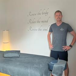 Massage Tom