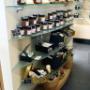intérieur du magasin de produits bio royal jade à Saint gilles