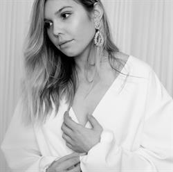 La Robe Blanche
