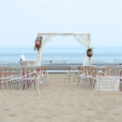 Trouwen op het Strand (De Panne)