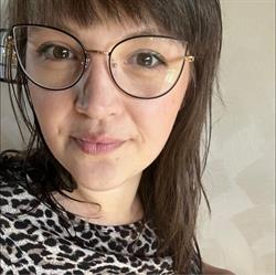 Looks Good Beauty By Lise