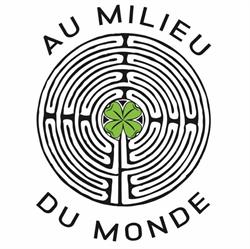Au milieu du monde