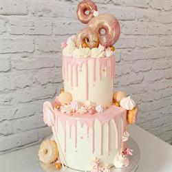 DeliSweet Cakes
