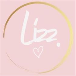 Lizz by Caroline