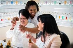 Parfumerie ÔÔ Paradis des Sens - Atelier de Création de Parfums Personnalisés à Walcourt