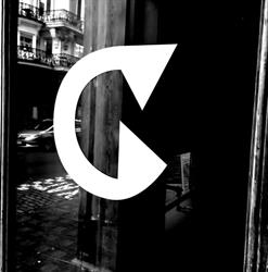 Cannibale, Bar à viandes