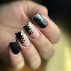 Fine Charming Nails