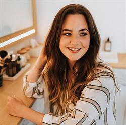Eva Beauty Bar