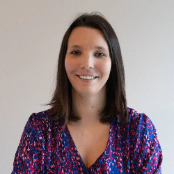 Laurence Remacle - Accompagnatrice en bien-être - Soins énergétiques, coaching de vie & numérologie